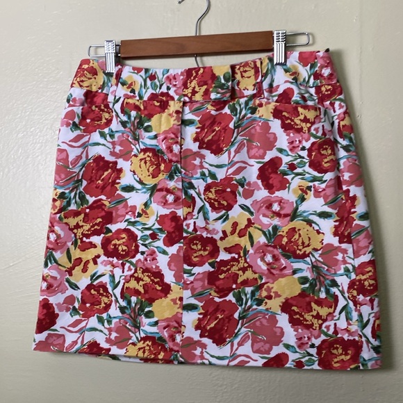 Ann Taylor LOFT Floral Mini Skirt - Picture 2 of 6